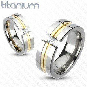 Titánium gyűrű - két arany csík, cirkónia - Nagyság: 59