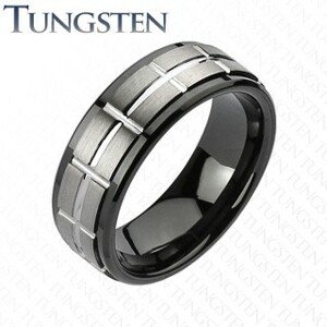 Tungsten csiszolt gyűrű - fekete szélek - Nagyság: 68